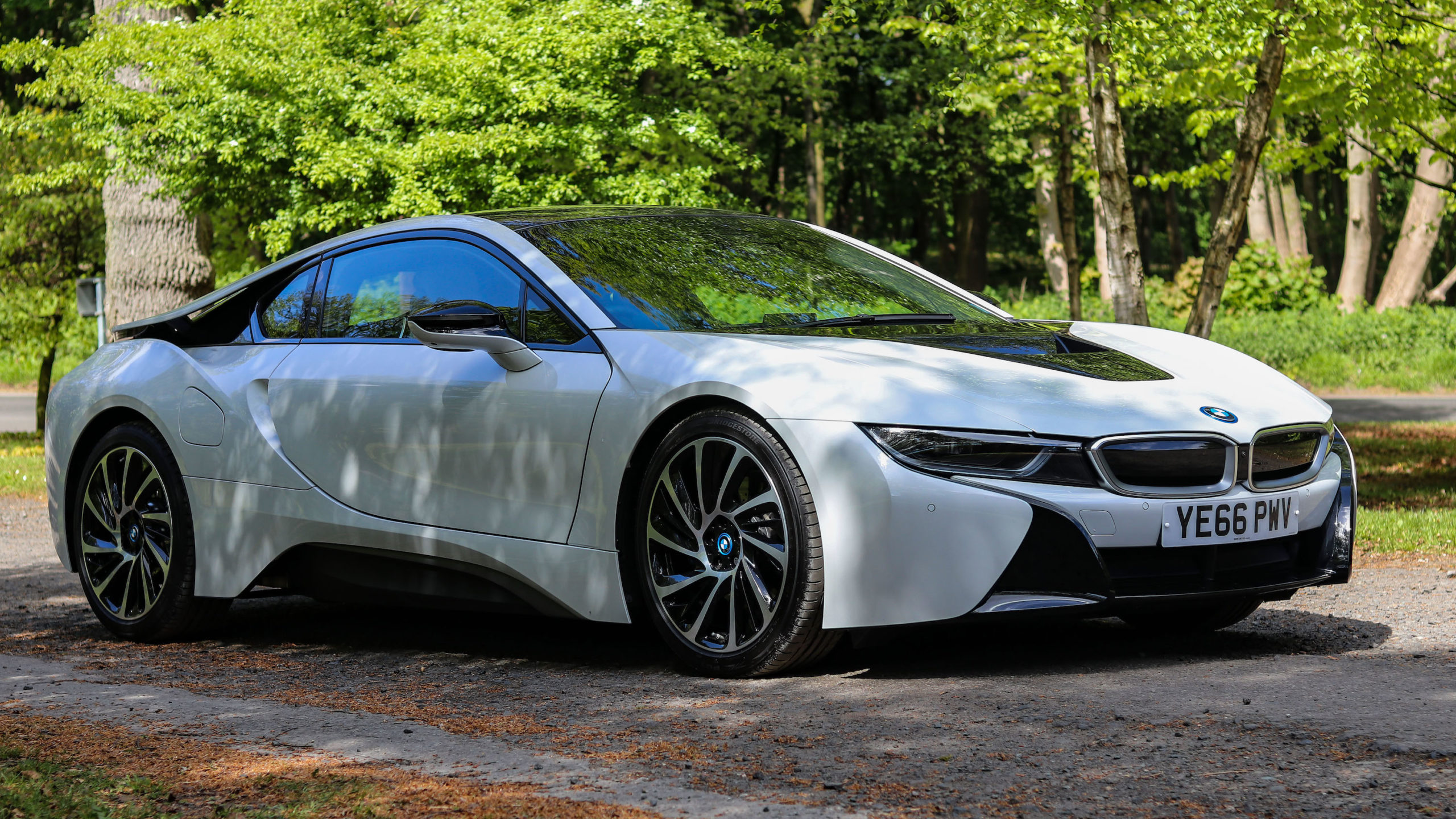 bmw_i8_review_2017_13