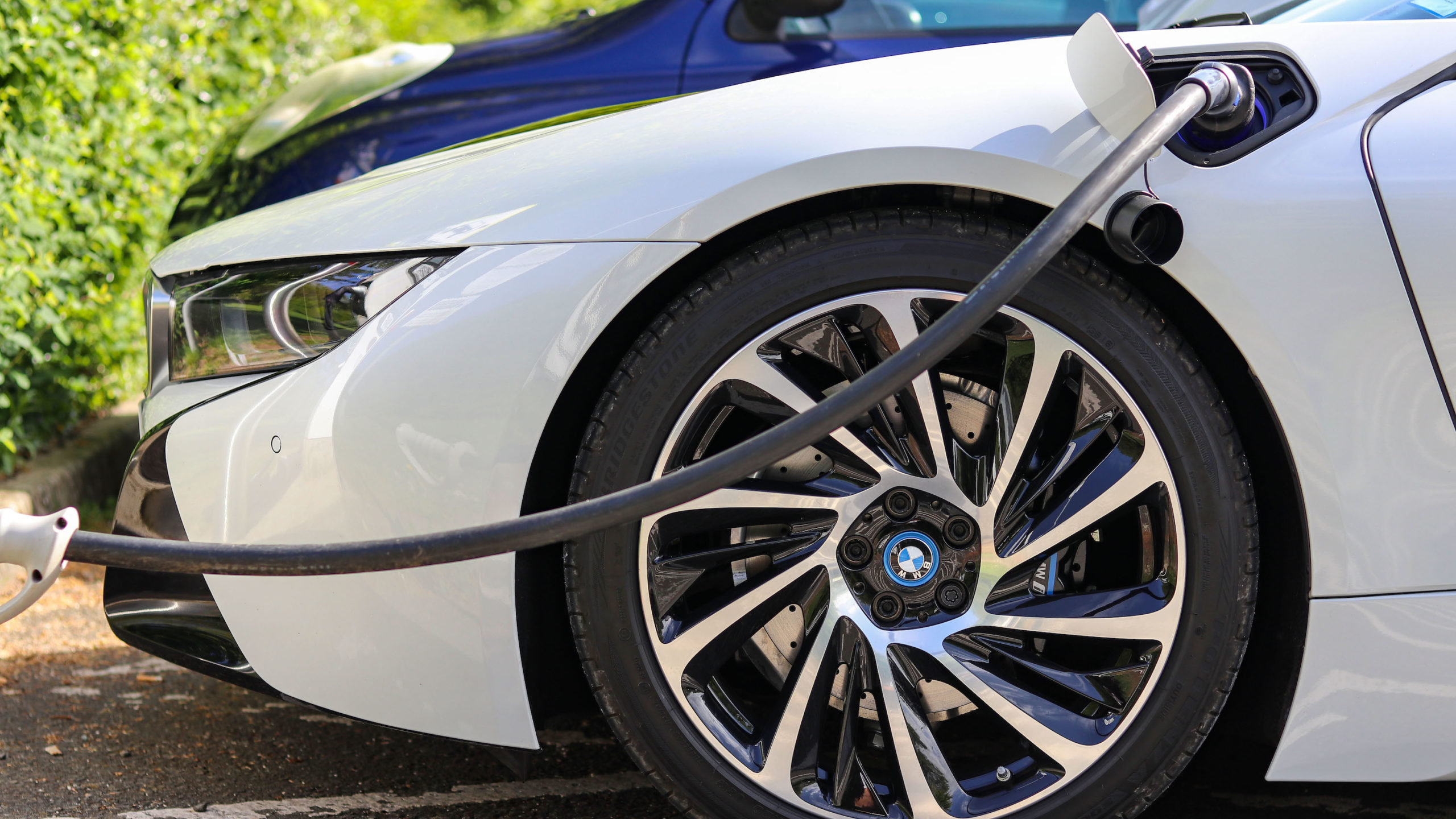 bmw_i8_review_2017_2