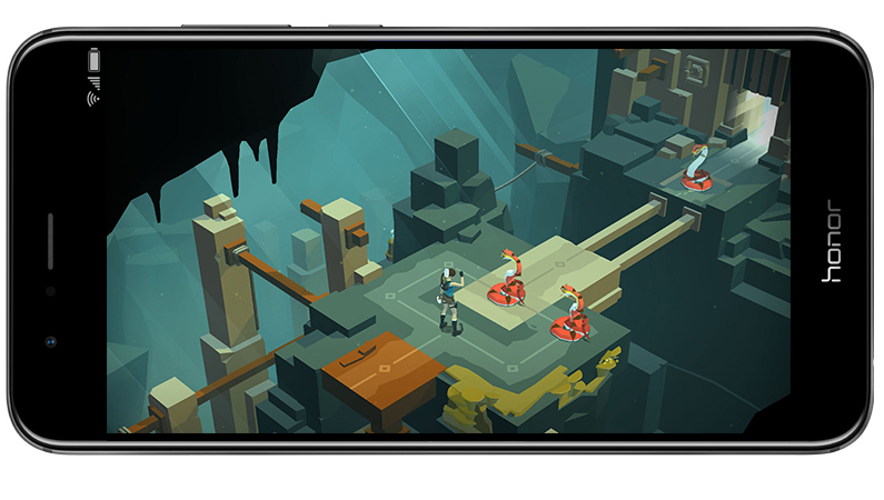 alphr_cs-1415_h8_l_laracroftgo