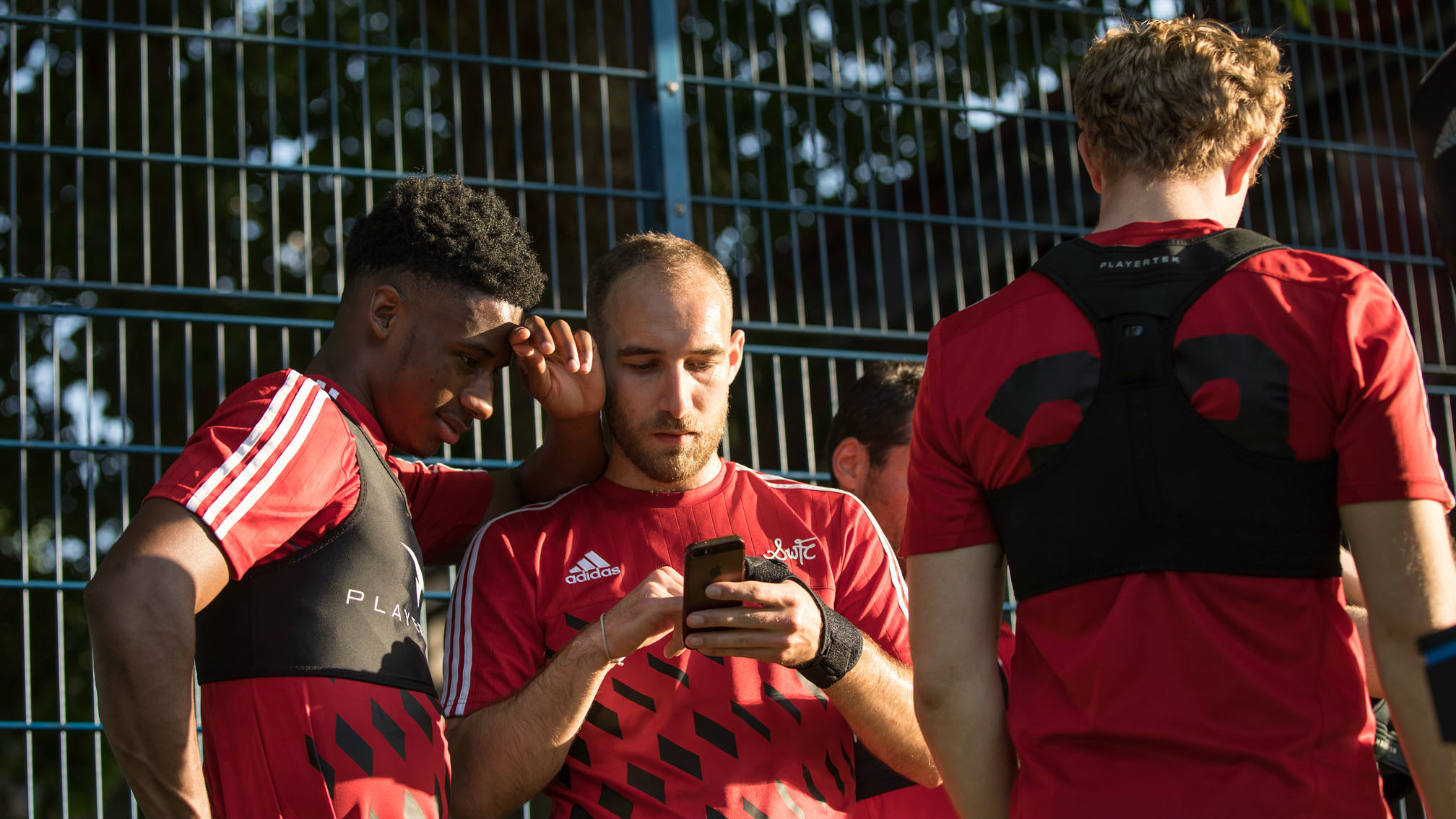 can_catapults_amateur_football_wearable_make_you_a_star_-_5