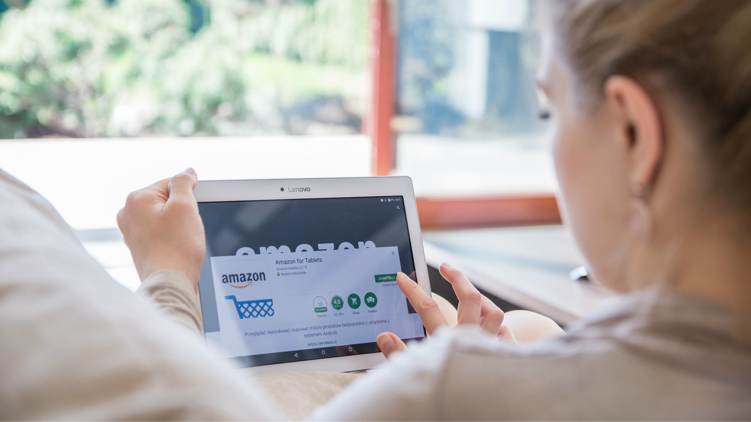 amazon_on_tablet_