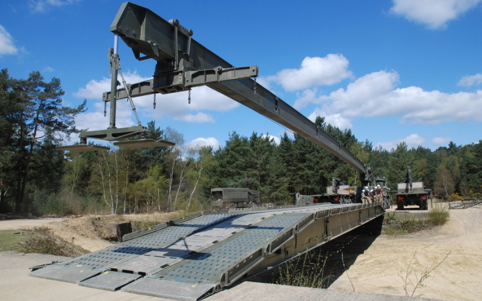 bridge-5977350eacdc5-5977374574c41