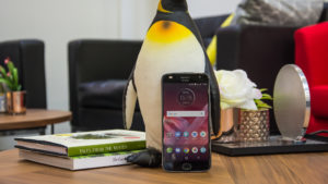 motorola-moto-z2-play-review
