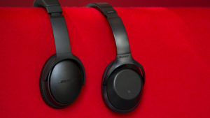sony_mdr-1000x_review_-_bose_qc35_comparison