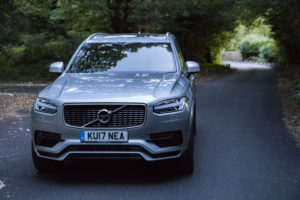 volvo_xc90_t8_r_design_2017_review_1