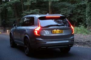 volvo_xc90_t8_r_design_2017_review_16