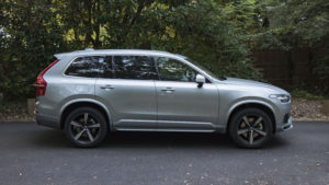 volvo_xc90_t8_r_design_2017_review_6