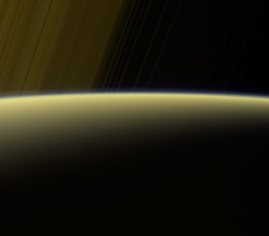 Saturn horizon