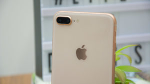 apple_iphone_8_plus_10