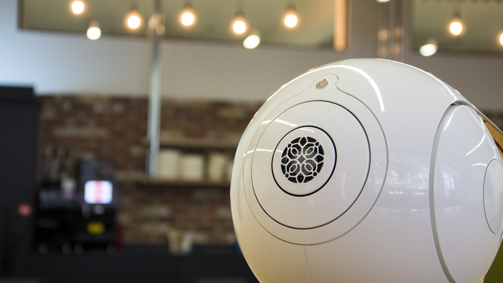 devialet_gold_phantom_review_-_build