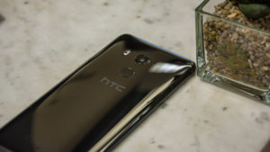 htc-u11-9