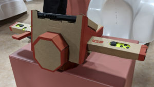 nintendo_labo_hands-on_-_toy-con_motorbike_front