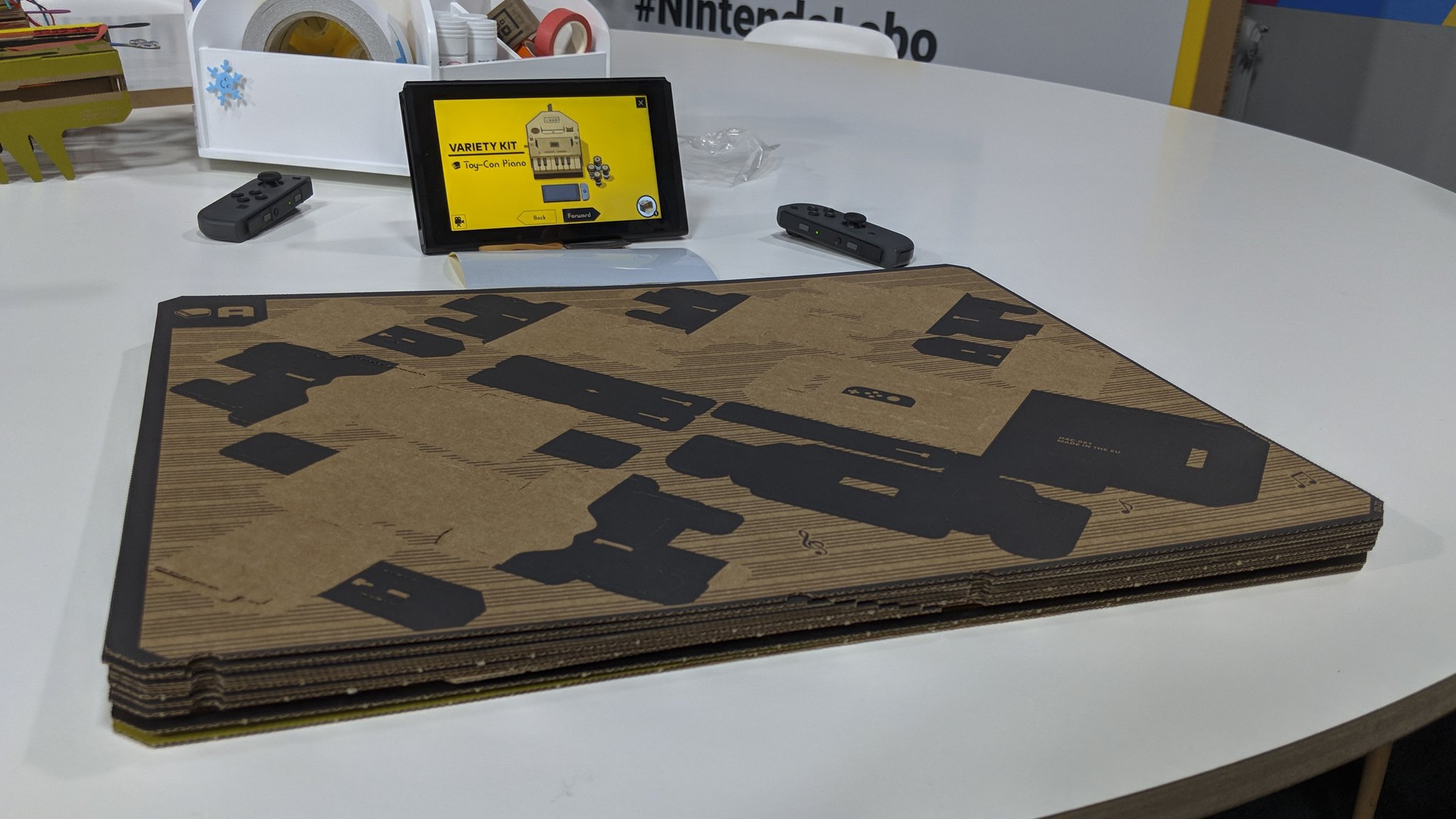 nintendo_labo_hands-on_-_toy-con_piano_buildstage_1