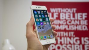 apple_iphone_8_review_-_screen