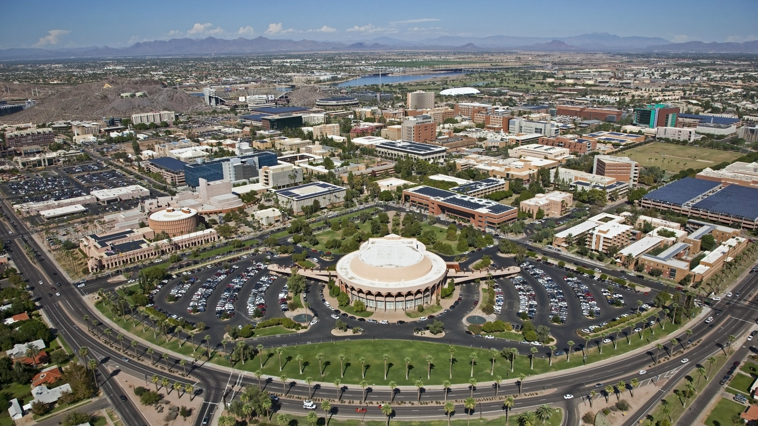 arizona_university_uses_card_data_to_predict_student_dropout_rates_-2
