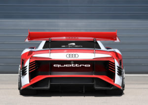 audi_e-tron_vision_gran_turismo_concept_-_16