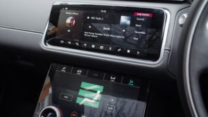range_rover_velar_15