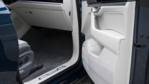 vw_touareg_door