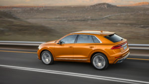 audi_q8_8