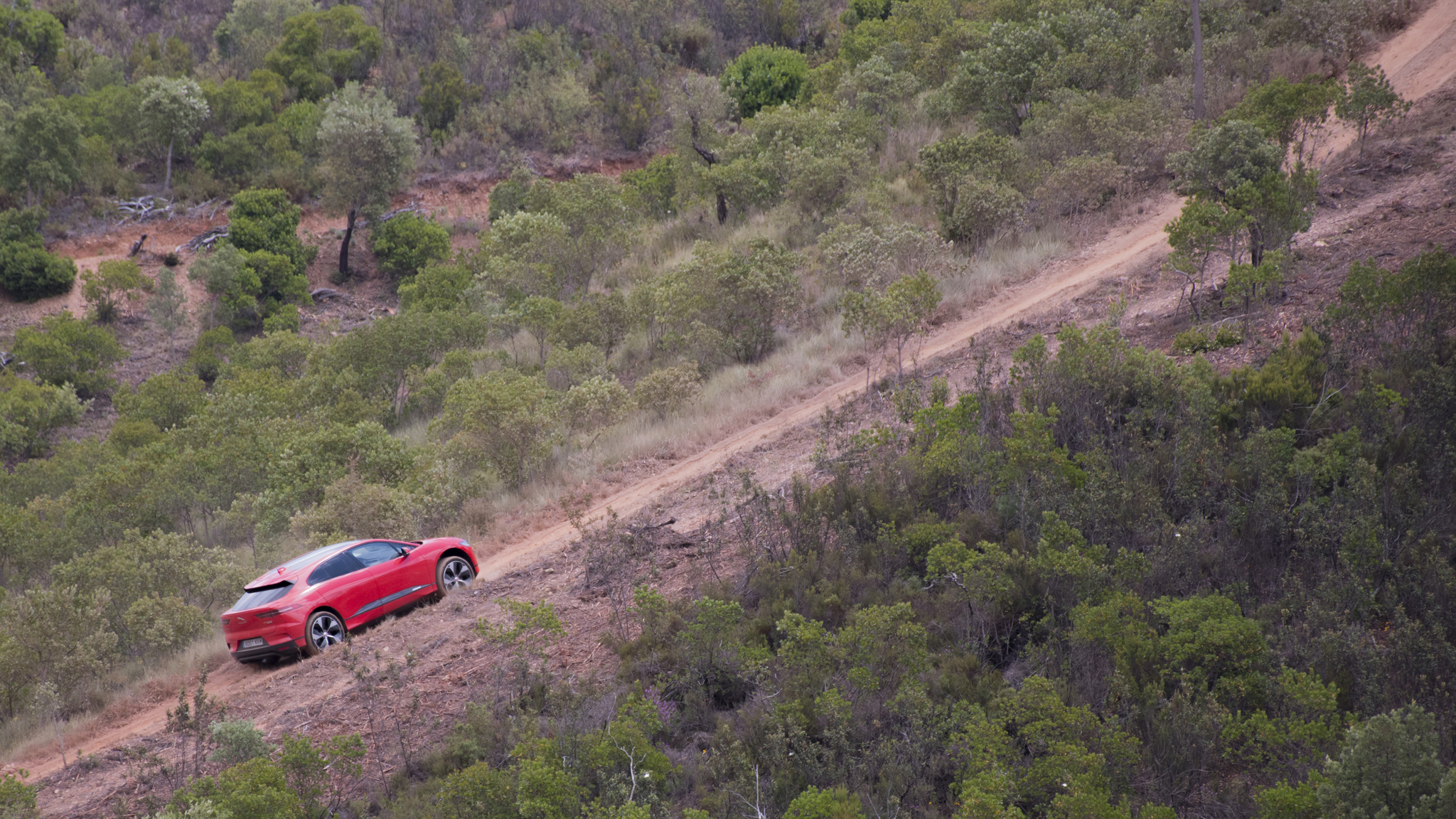 jaguar_i-pace_review_first_edition_off-road_climb