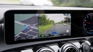 mercedes_a-class_2018_directions