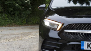 mercedes_a-class_2018_indicator