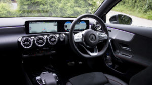mercedes_a-class_2018_inside
