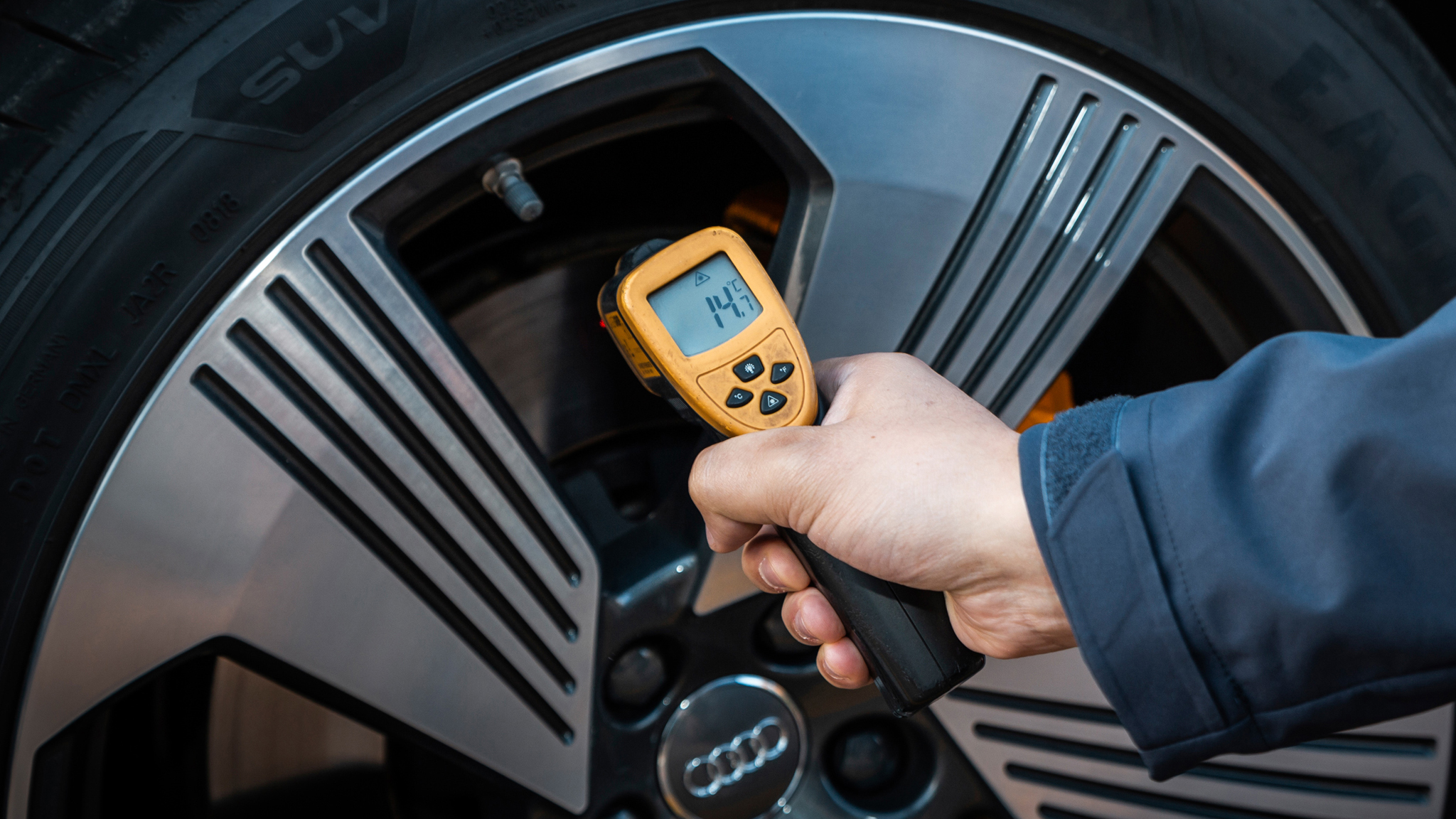 audi_e-tron_-_brake_temperature