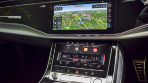 audi_q8_release_date_infotainment_1