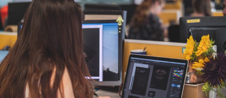 how to fill in an area in photoshop