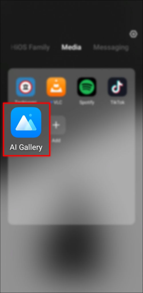 How To Send Multiple Photos in a Text From an Android Phone