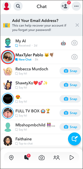 Tapping the profile icon of the intended chat in Snapchat