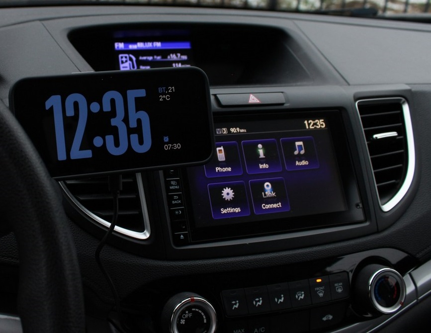 CarPlay в автомобильном информационно-развлекательном центре