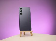 Samsung Galaxy S24 on a stand